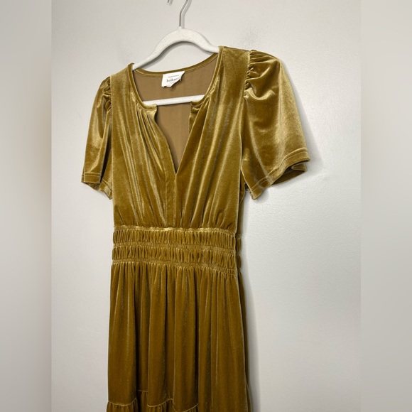 Bohme Gold Velvet Velour Tiered Smocked Festive Maxi Dress Sz Small Worn Once - Picture 4 of 10